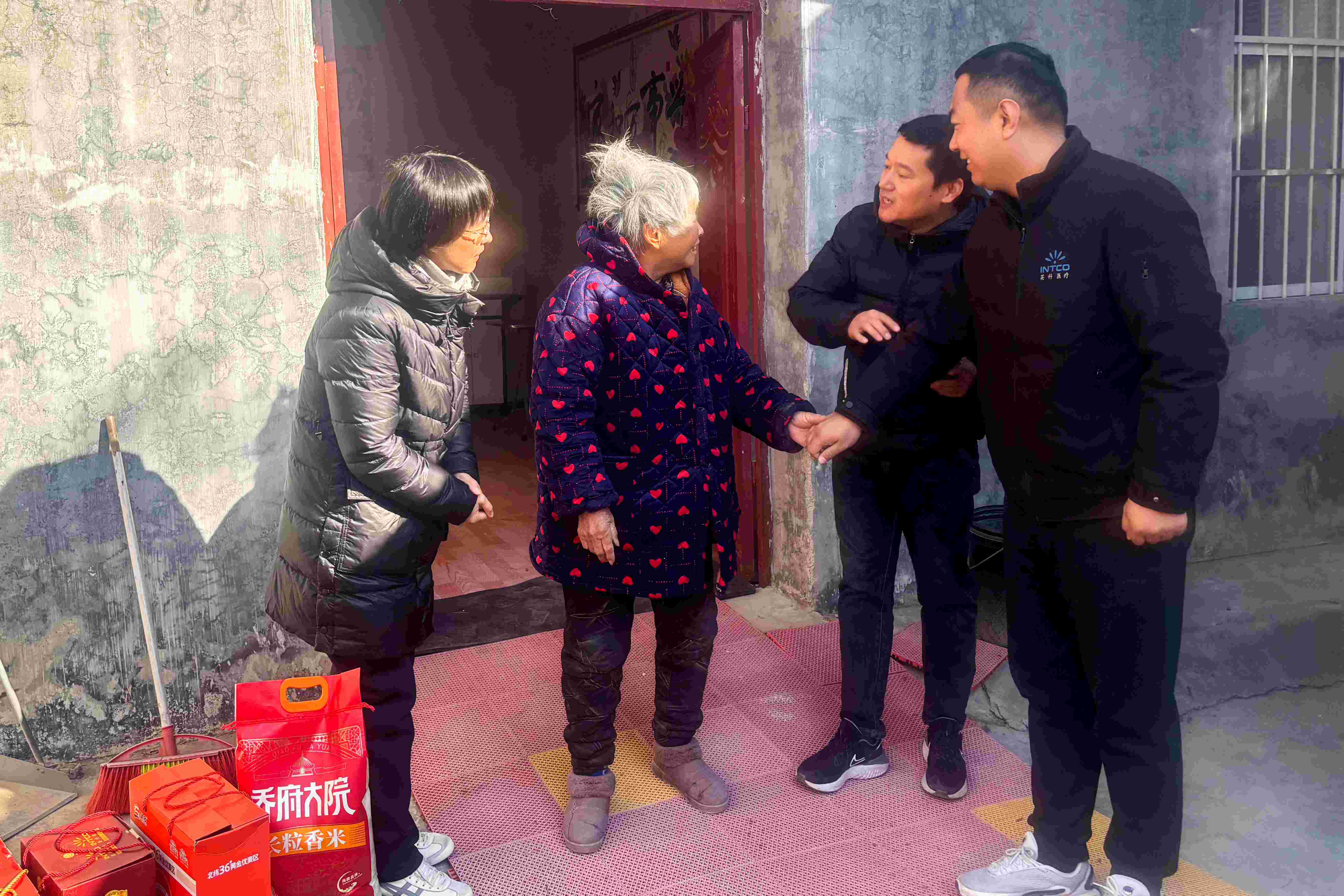 安徽365速发国际医疗开展春节走访慰问活动
